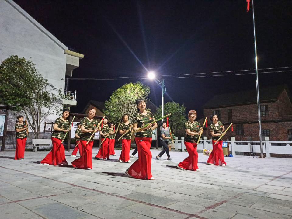 881e8893025243fe8335499e717fe6d3.png 881e8893025243fe8335499e717fe6d3.png