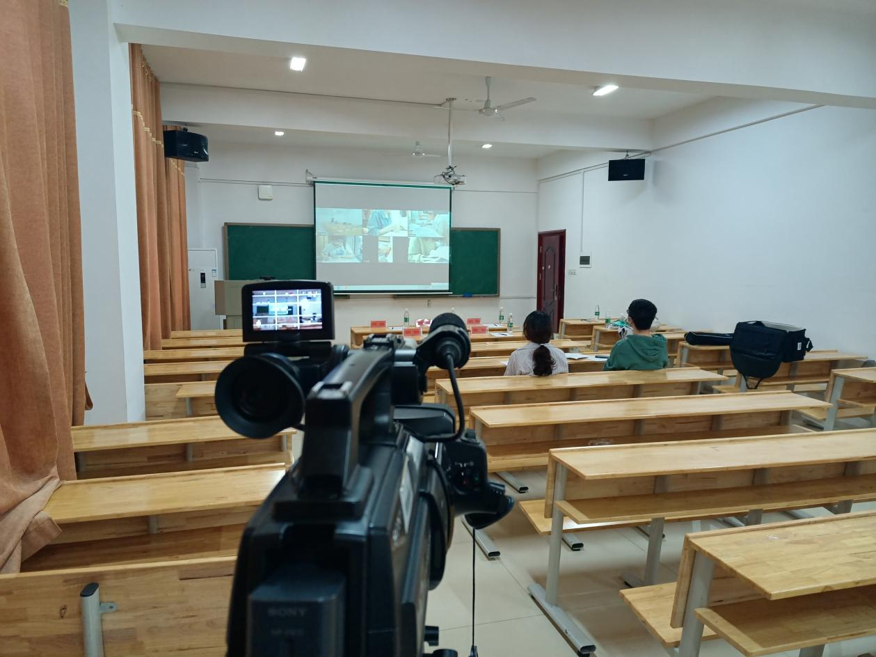 75dd56679a8947a0bc59c71332e47b7f.png 75dd56679a8947a0bc59c71332e47b7f.png